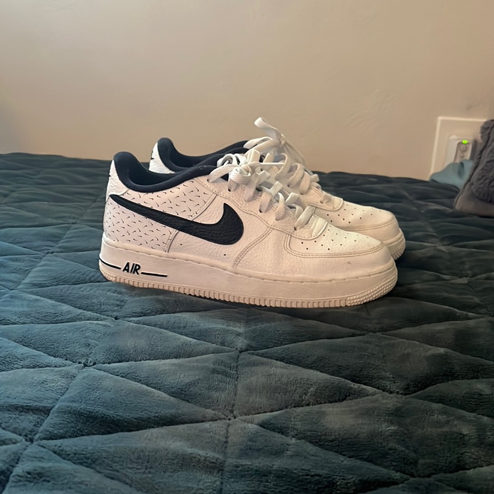 White and Black Air Forces